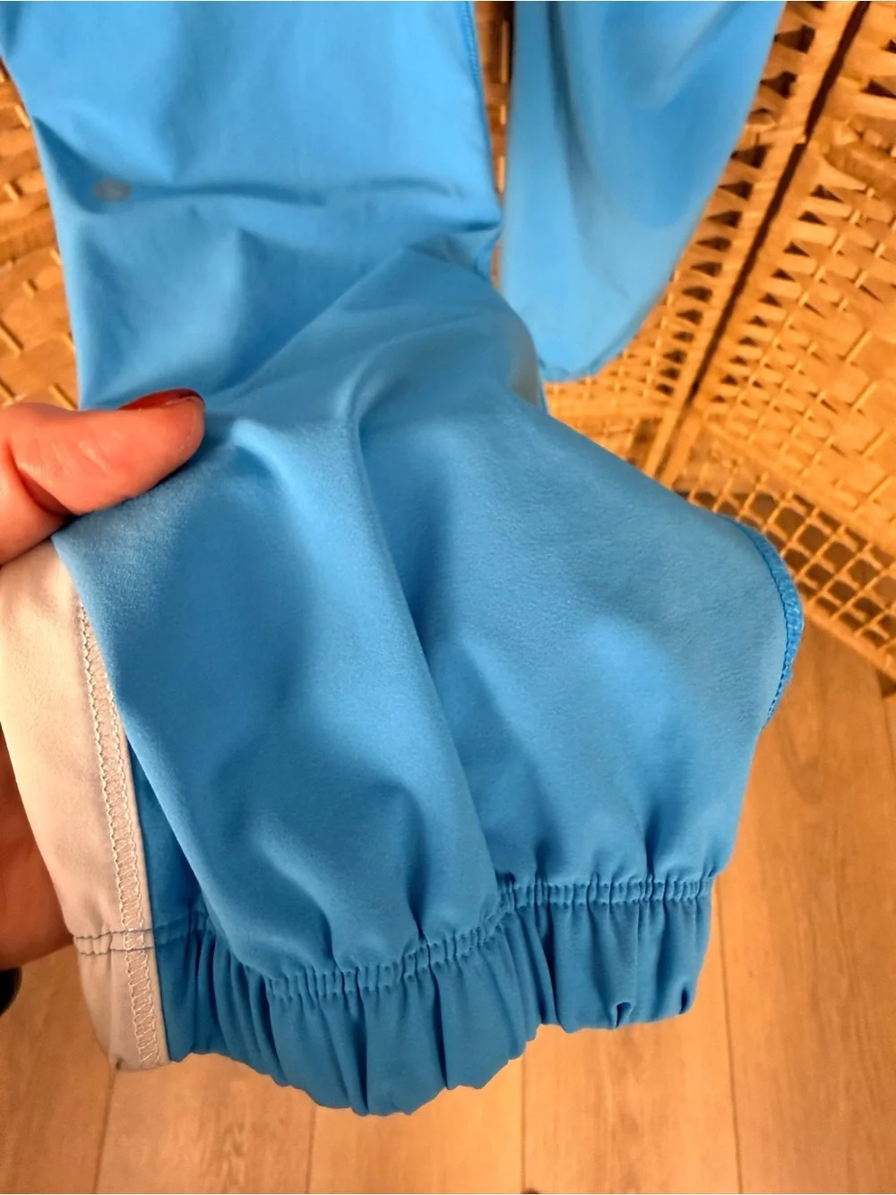 lululemon Lightweight Jogger Pants Drawstring Size 4